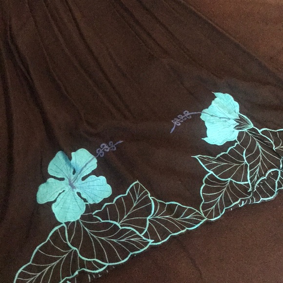 Black and Blue Floral Mid Length Dress - Picture 3 of 4